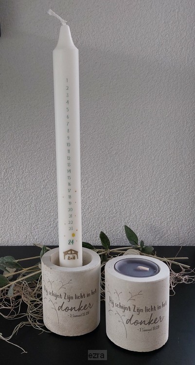 Hij schijnt zijn licht