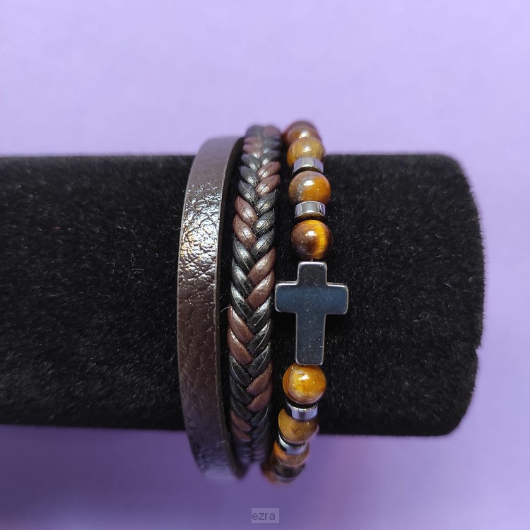 Armband leer/kralen kruisje bruin 21cm