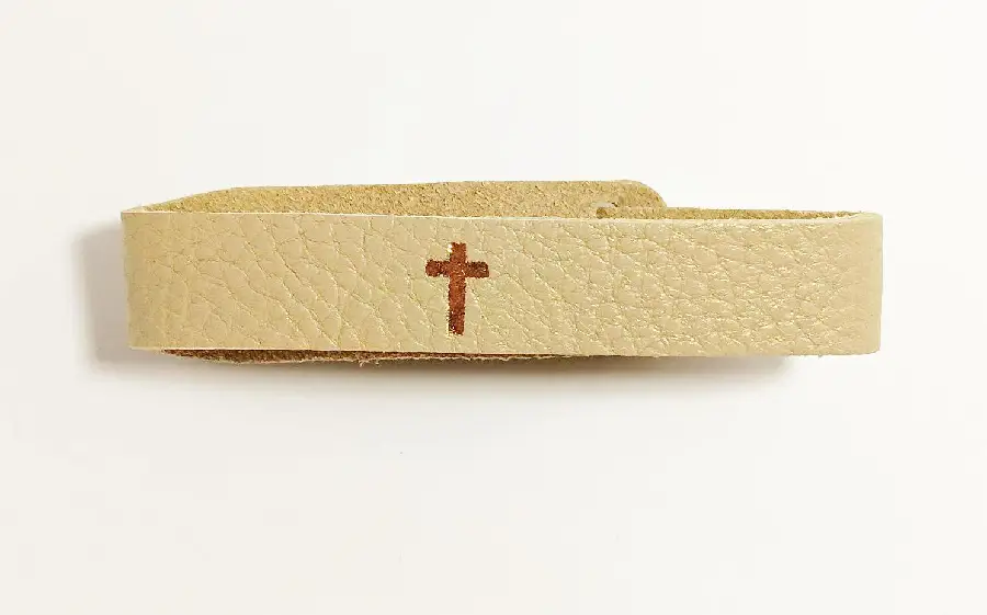 Cross goud armband