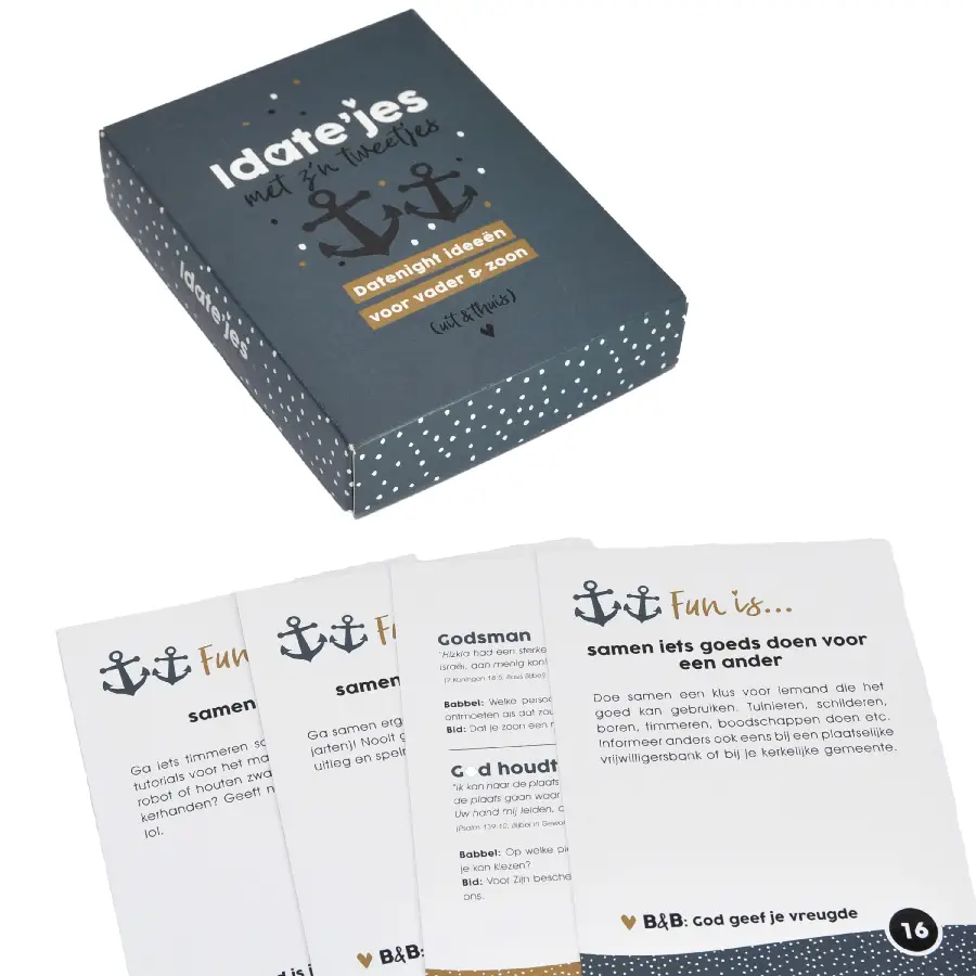 Idate'jes met z'n tweetjes voor vader%