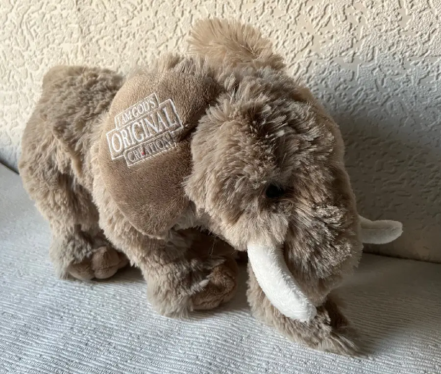 Plush Elephant 23cm Gods Original